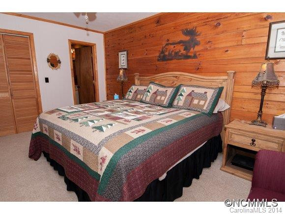 85 Woodfern Drive - Photo 17