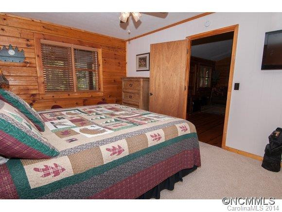 85 Woodfern Drive - Photo 18