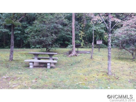 23 Lake Drive - Photo 4