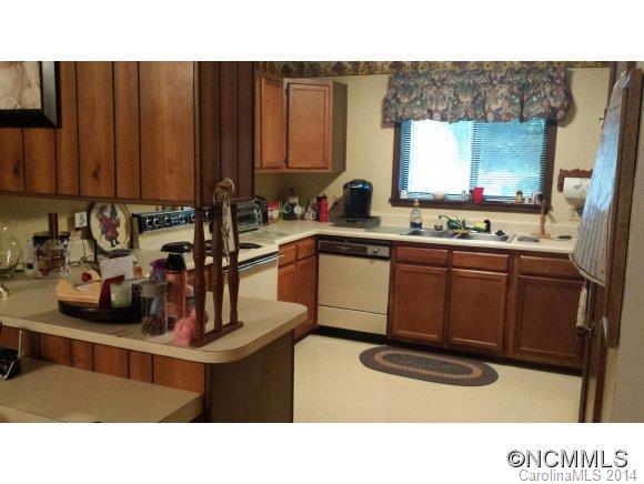23 Lake Drive - Photo 7
