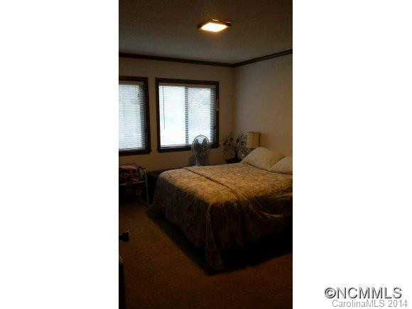 23 Lake Drive - Photo 10
