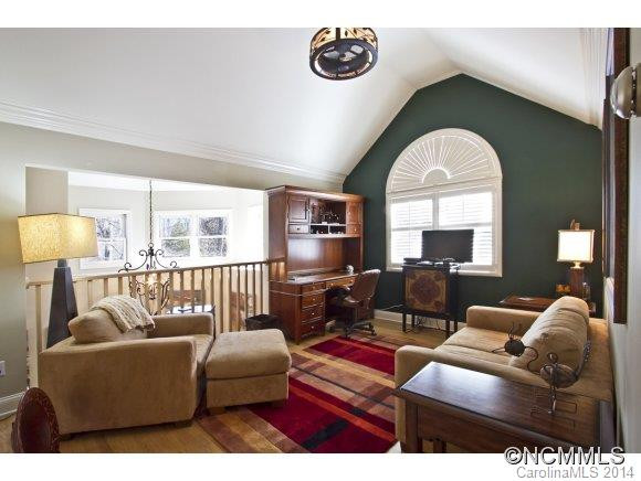 920 Sunlight Ridge Drive - Photo 15