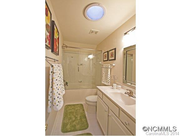 920 Sunlight Ridge Drive - Photo 17