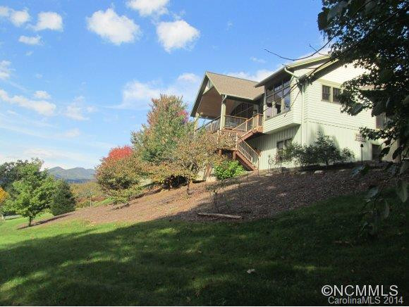 208 Eastmoor Drive - Photo 2