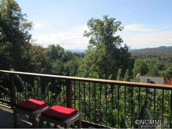 208 Eastmoor Drive - Photo 17