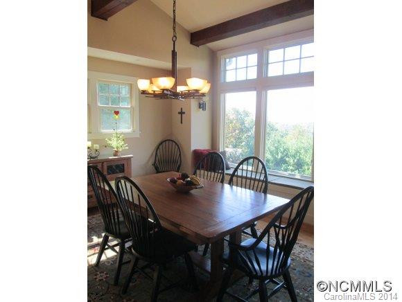 208 Eastmoor Drive - Photo 10