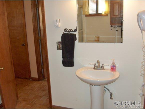 109 SHIRLEY DRIVE - Photo 10