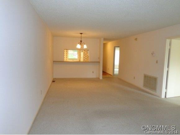 39 Villa Court - Photo 4