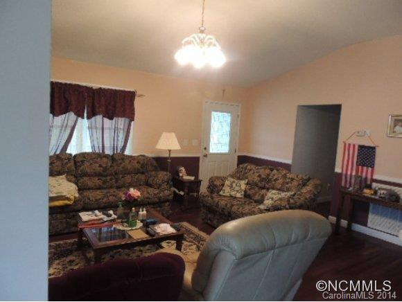 283 Wallace Road - Photo 3