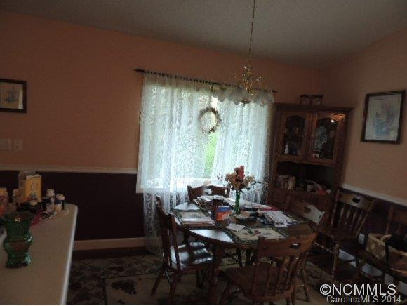 283 Wallace Road - Photo 4