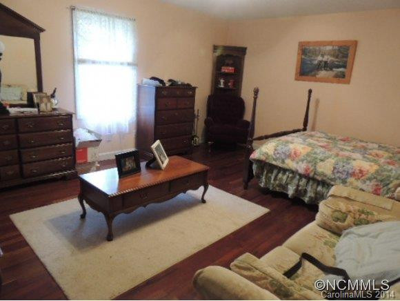283 Wallace Road - Photo 8