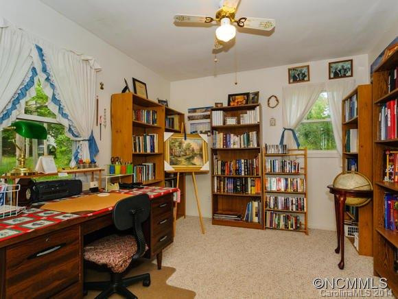 261 Sulphur Springs Road - Photo 15