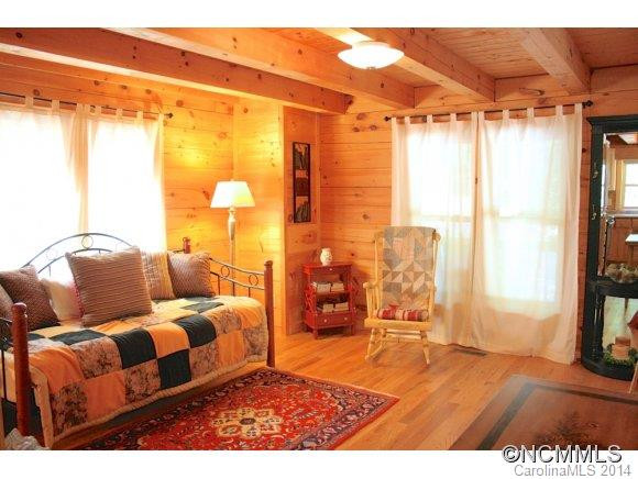 584 River Ridge Parkway - Photo 16