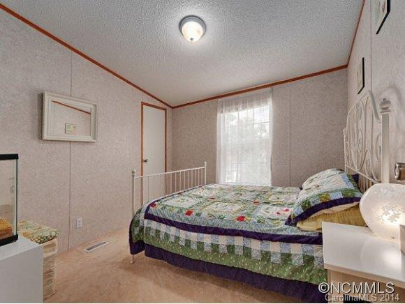 402 GOLDEN BREEZE ROAD - Photo 10