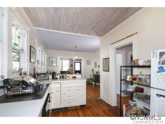 13 Norwood Avenue - Photo 15