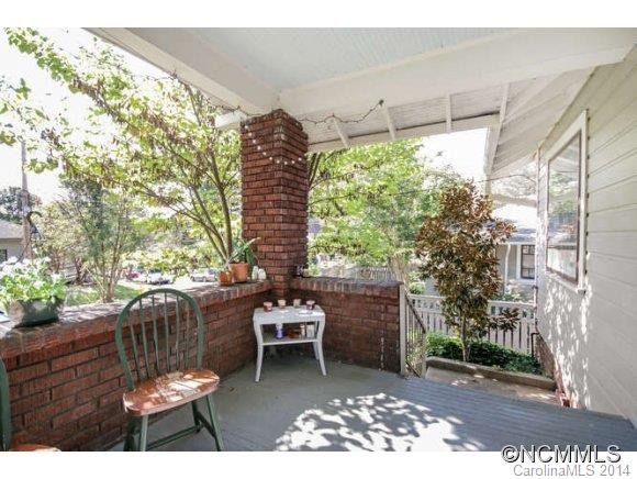 13 Norwood Avenue - Photo 4