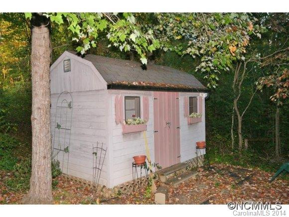 17 Robinwood Rd - Photo 8
