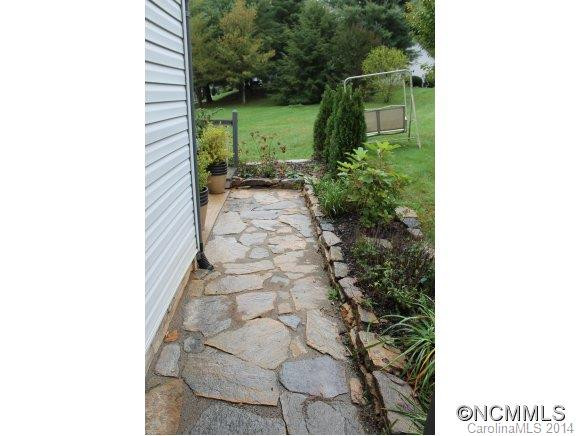 314 Oak Place - Photo 22