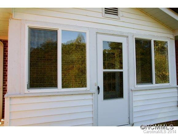 32 Garland Road - Photo 5