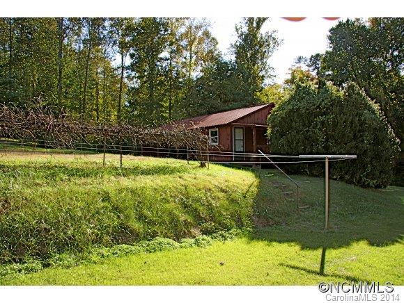 32 Garland Road - Photo 10