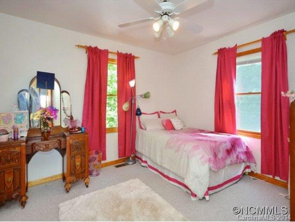 386 CEDAR GAP WAY - Photo 12