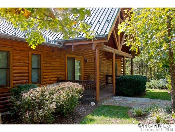975 Sweetbriar Road South