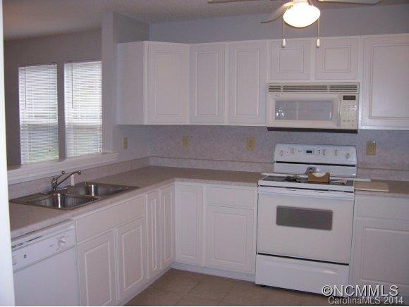 1305 Deermouse Way - Photo 3