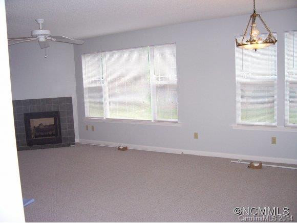 1305 Deermouse Way - Photo 4