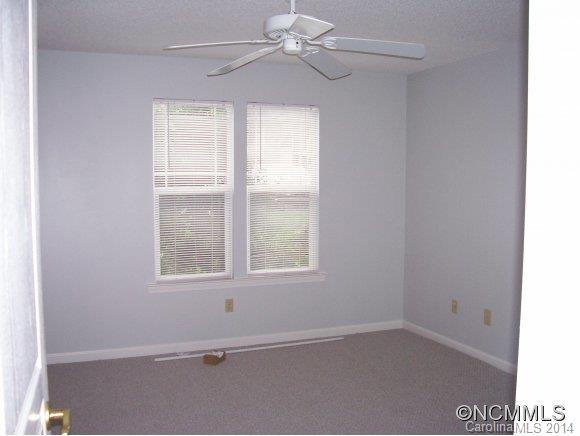 1305 Deermouse Way - Photo 6