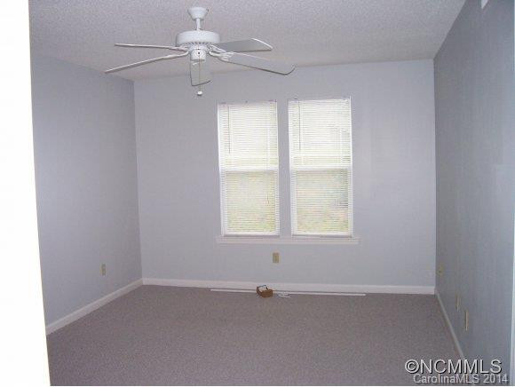 1305 Deermouse Way - Photo 7