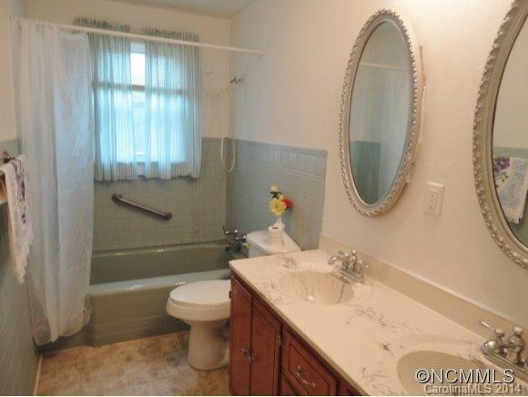 172 Powell Road - Photo 18