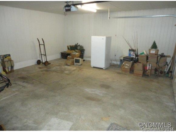172 Powell Road - Photo 20