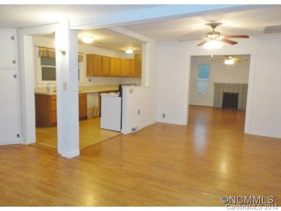172 Powell Road - Photo 8