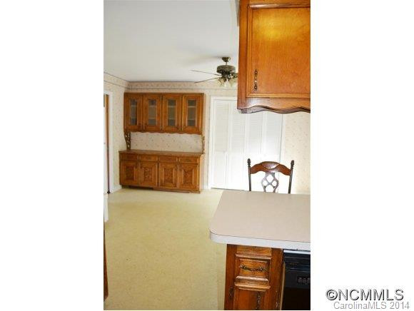 213 Sheneman Drive - Photo 8