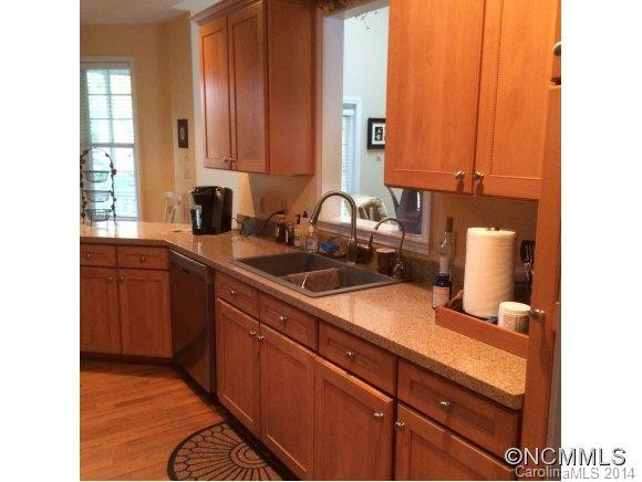 230 Jonathan Creek Drive - Photo 3