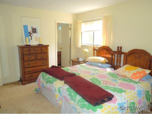 158 Freedom Road - Photo 11