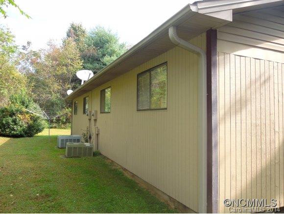 158 Freedom Road - Photo 17
