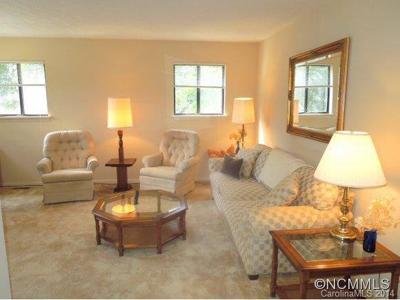 158 Freedom Road - Photo 3