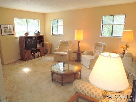 158 Freedom Road - Photo 4