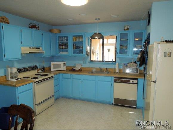158 Freedom Road - Photo 7