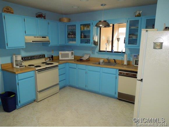 158 Freedom Road - Photo 8