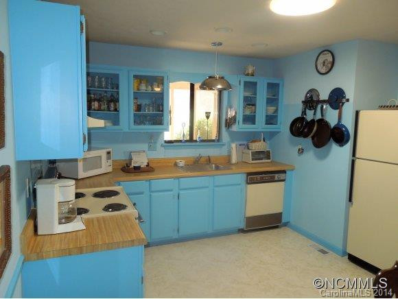 158 Freedom Road - Photo 9