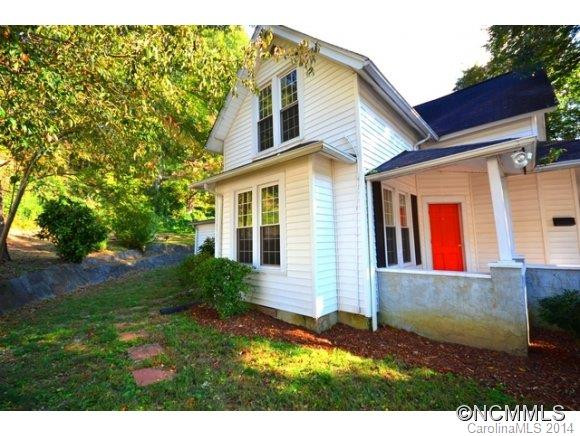 319 South Trade Street - Photo 2