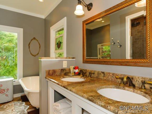 218 Westover Drive - Photo 8