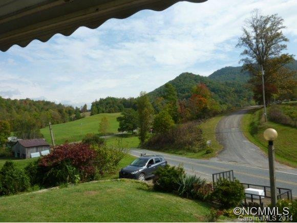 689 Cutshall Town Rd - Photo 22