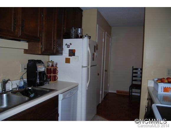 109 Old Fellowship Road - Photo 2