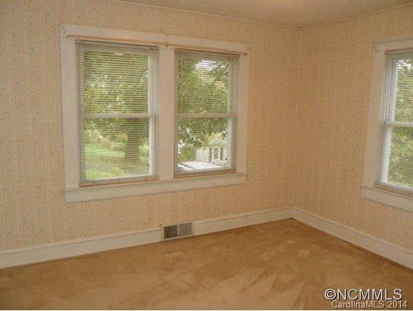 37 E. Skyland Circle - Photo 4