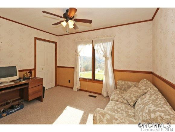 6 Heritage Ct - Photo 13