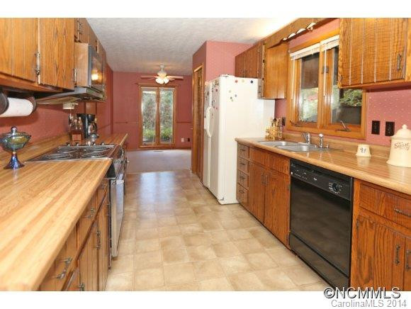 6 Heritage Ct - Photo 7