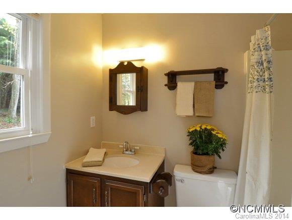 247 Dogwood Hills Drive - Photo 8